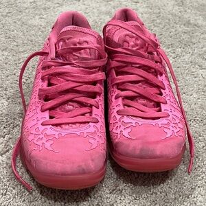 Boys Pink Zion Williamson Basketball Shoes